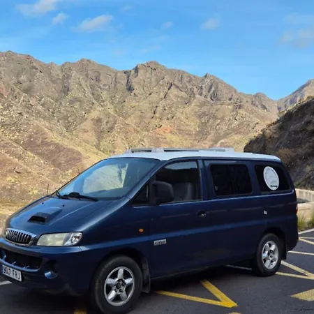 Campervans אתר קמפינג