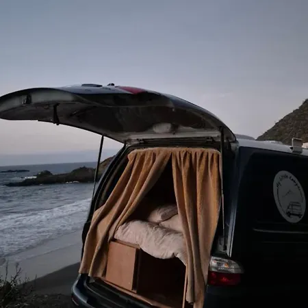 Campervans אתר קמפינג *