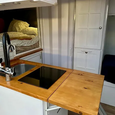 Campervans אתר קמפינג אל מדאנו