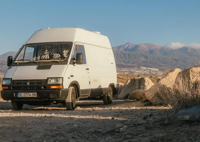 Campsite Campervans *