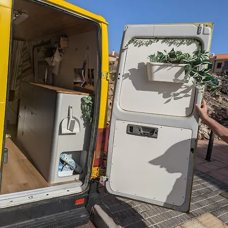 Campsite Campervans *