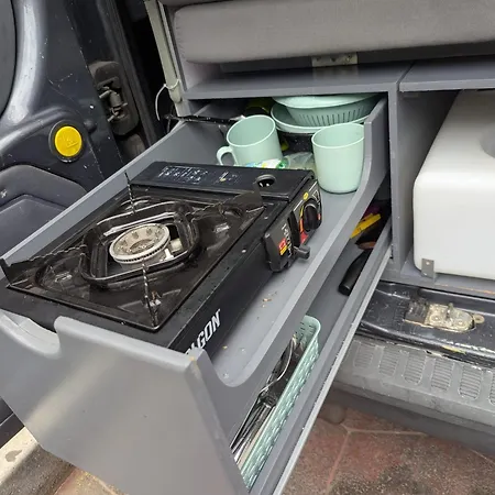 Campsite Campervans *