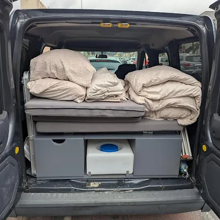 Campervans キャンプ場 *