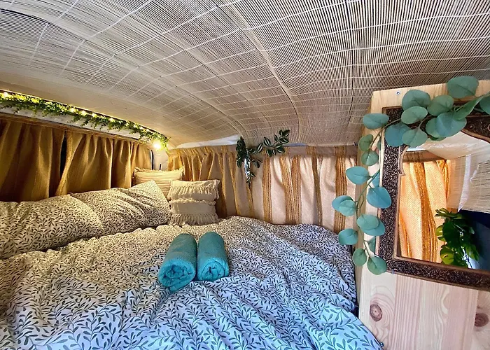 Campervans مكان تخييم