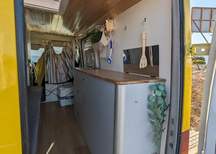 Campervans مكان تخييم